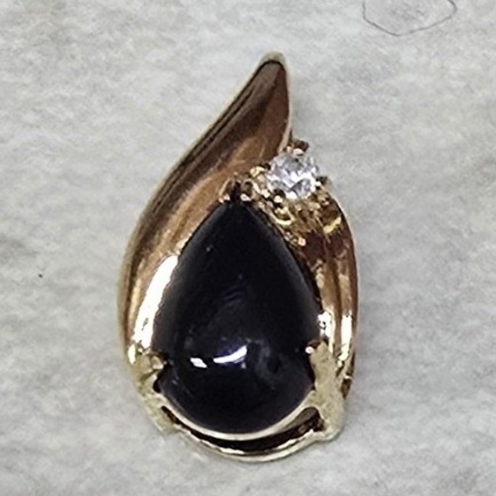 Vintage Roman Gold Tone Black Cabochon Teardrop Pendant Rhinestone Accent Signed
